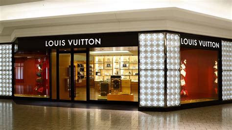 louis vuitton near me nj